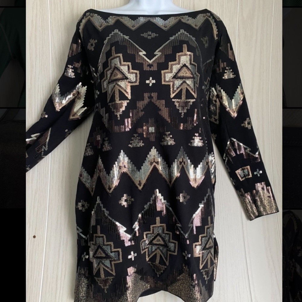 Express Sequined Dress | size large| gold and black